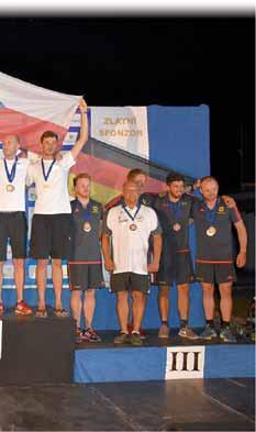 Foto: Ivan Hovorka PODGORICA, PROSTĚJOV Česká republika se stala suverénně nejúspěšnější výpravou na mistrovství Evropy 2017 ve sportovním parašutismu, a to díky členům ASO