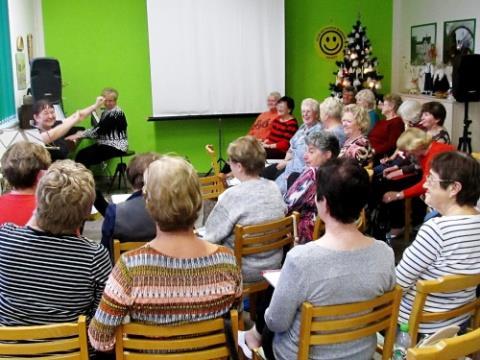 kulturním zařízení v Blatně... 25.11.