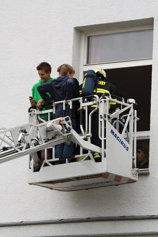 Hoří!? Dne 19. 9. 2012 proběhlo požární cvičení na naší základní škole.
