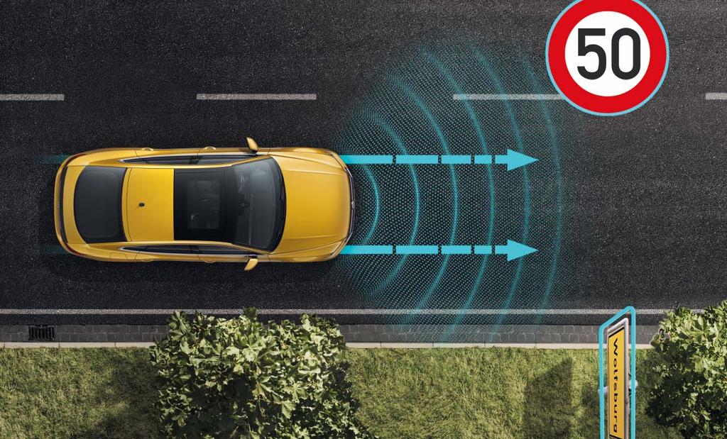 Například volitelná dynamická regulace dálkových světel Dynamic Light Assist ²) Vám umožňuje jet od rychlosti 60 km/h s trvale zapnutými dálkovými světly, aniž by přitom docházelo k oslňování řidičů