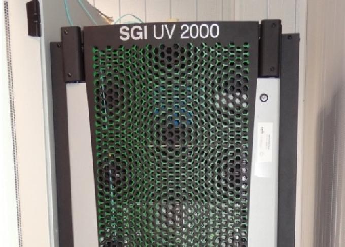 výpočetní zdroje: cca 10000 jader (x86_64) uzly s nižším počtem výkonných jader: NGI dostupný