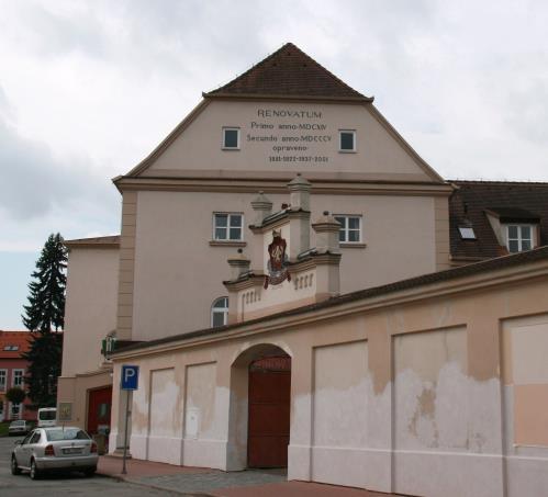 V roce 2000 byl před kapli umístěn velký kříž. V červnu roku 2006 zasáhla Svákov ničivá vichřice, která poškodila mnoho stromů, ale kapličku neponičila. Při příležitosti 150.