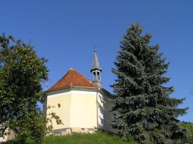 Darování se vztahovalo i na rýžoviště, louky a rybník. Tento dar byl potvrzen znovu v roce 1331 Vilém Bavorem. Podle berní ruly panství strakonického z r.