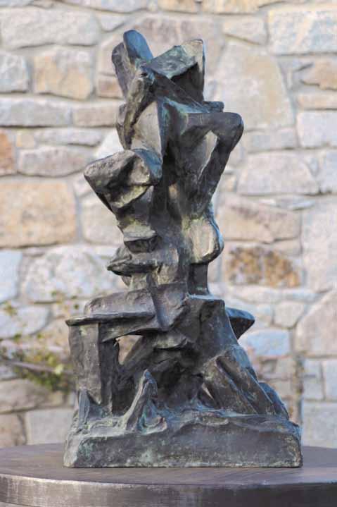 105 105 Otto Gutfreund (1889 1927) Milenci bronz, 1913-1914, v. 62 cm, autor byl významným sochařem první poloviny 20.