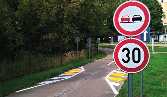 2. ZÁŘÍ 2018 ČÍSLO 15 I 9 _ placená inzerce _ KANDIDÁTNÍ LISTINA ODS PRO VOLBY DO ZASTUPITELSTVA MĚSTA BLANSKA KOMUNÁLNÍ VOLBY 2018 11. Jaroslav Jeřábek ředitel Kulturního střediska města Blanska 12.