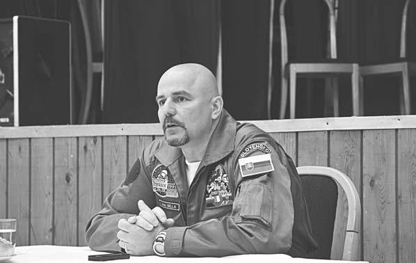 Podujatie, ktoré sa uskuto nilo v spolo enskej sále Spojenej školy zorganizovali pracovní ky IC spolu s Historickou spolo nos ou Ivanky pre Ivan anov a študentov Spojenej školy.