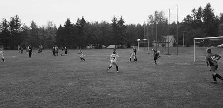 Starší přípravka SK Hostomice / TJ Slovan Lochovice Naše starší přípravka SK Hostomice / TJ Slovan Lochovice se zúčastnila v neděli 30.9. turnaje ve Všeradicich.