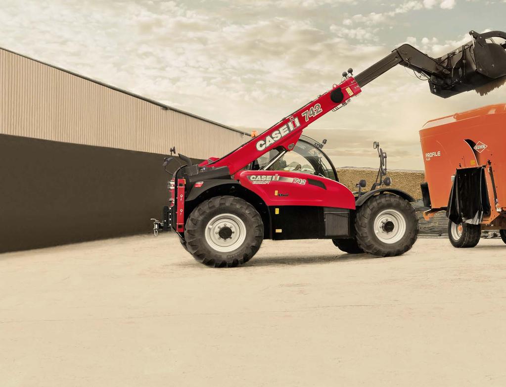 2 CASE IH FARMLIFT