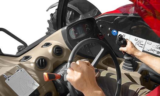 Ovládací prvky jsou jednoduše po ruce, ergonomický joystick pro rychlé a bezpečné ovládání stroje a výhled kolem celého stroje zajišťuje, že práce se všemi modely Farmlift je bezpečná a jednoduchá.