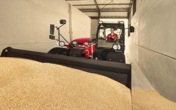 Náročné práce vyžadují velký výkon, kterým oba modely Farmlift 635 a 742 disponují díky výkonnému motoru FPT, který poskytuje 129 koní jmenovitého výkonu a až 146 koní maximálního výkonu.