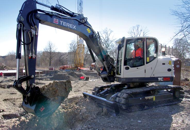 MIDI RYPADLO TEREX TC125 CHYTRÁ KONSTRUKCE, VELKÝ UŽITEK Podvozek a technika pohonu Promyšlený podvozek je základem pro dobrou práci.