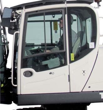 MIDI RYPADLO TEREX TC125 Kabina ROPS s o 19% větším objemem (oproti předchůdci) pro