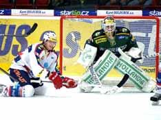 ZÁPAS V KARLOVÝCH VARECH Pardubice odpoutaly ze dna bravurní samostatné nájezdy na ledě Energie Těžký zápas v nelehké situaci hokejisté HC ČSOB Pojišťovna Pardubice zvládli.