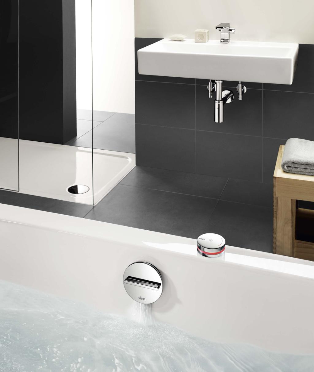 Soupravy Viega pro sprchové vaničky a koupací vany 25 Sprchové vaničce se v obytných prostorách ještě stále dává přednost, když je potřeba zvýšit komfort sprchování nenáročnou instalací.