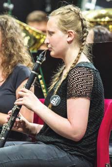 Základní umělecká škola informuje Mezinárodní violoncellová soutěž J. Vychytila Praha Ve dnech 19. 21. ledna 2018 se na hudebním gymnáziu Jana Nerudy v Praze konal 12.