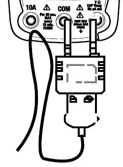 Přiložte oba hroty zkušebních kabelů k měřenému obvodu nebo elektronické součástce (například pojistce). 5.