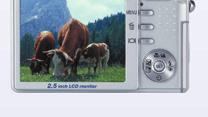 Fotografové zelenáči uvítají tzv. Green mode s možností uložit několik oblíbených nastavení.