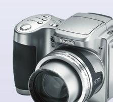com levný kompakt Konica Minolta Dimage E50 Čtyřmegový kompakt zasvěcený fotografům-amatérům byl od loňského