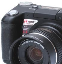 Až na kompaktní velikost působí design fotoaparátu Kyocera Finecam M410R velmi profesionálním dojmem. Přispívá k tomu pevná konstrukce a pogumované tělo.