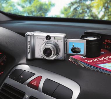 Tipy a triky 86 Použití filtrů v digitální fotografii 88 Jak odstranit červené oči na fotografii 89 Digitální efekty kolorování fotografií 90 Ovládání fotoaparátu Canon PowerShot A85 92 Skenování s