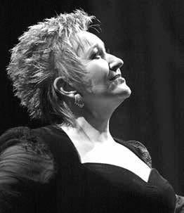 JANÁČKA, G. VERDIHO ad. Předprodej je již zahájen na pokladně Kongresového centra, v Golden Apple Cinema, Record Music Uh. Hradiště a na www.ticketstream.cz.