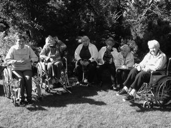Po propuštění v roce 1960 se rozhodl přestavět ovocný sad na Památník obětem zla, kde postupně vysazoval okrasné stromy a keře.