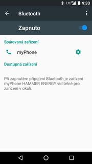 Bluetooth - párování zařízení Nastavení. Vyberete možnost Bluetooth. 3. Telefon začne automaticky vyhledávat okolní zařízení.