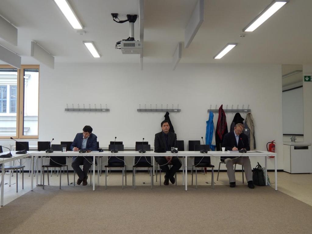 - v součinnosti se SCSS zhotovit informační leták o F. Wollmanovi a distribuovat ho ve vzdělávacích institucích. Odpovídá: prof. Pavera, dr. Paučová, Mgr.