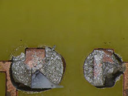 48 6 CHOVÁNÍ BEZOLOVNATÝCH TECHNOLOGIÍ V PRŮBĚHU STÁRNUTÍ (a) ECA Teplota stárnutí 75 C. (b) ECA Teplota stárnutí 125 C. (c) SAC pájka Teplota stárnutí 125 C. Obr. 6.3 Porovnání vzorků po zkoušce odtrhu ve smyku.