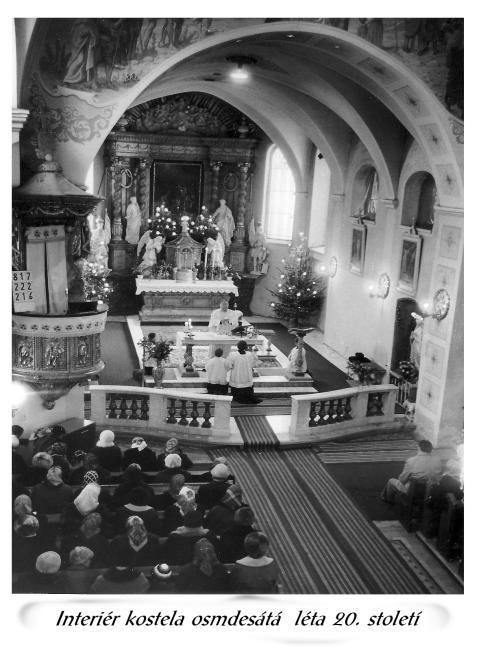 barokní olejomalby sv. Anny (původně obraz starého oltáře v sousední kapli sv. Anny) a Piety, která se původně nacházela na oltáři kaple Panny Marie Bolestné v nedalekém Hertschlägerovském špitálku.