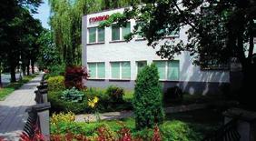 Přízemí s možností parkování před objektem. 10.000 /měs.