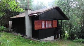 sítě u pozemku + vlastní studna. JHR/18/938 1.790.
