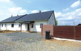 Těšetice-Rataje. Součástí je pozemek o celkové výměře 405 m, vč.