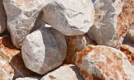 41649 6 1500 kg/m³ 90 Vápencový lámaný kámen, Dalmácie-béžový Přínaší
