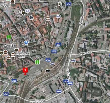 Uspořádání kolejových tras v ulici Nádražní historická tramvaj Městský kolejový systém v