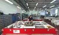 Trakční elektrovýzbroje INTEGRA Typ trakčního Město Typ vozu Země zákazníka 29-11 212 213 214 215 216 217 218 1999-218