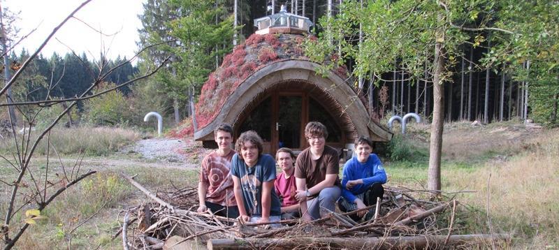 4. Oddělení informačních středisek a středisek environmentální výchovy Martina Kučerová Projekty Oddělení informačních středisek a středisek environmentální výchovy realizovalo v roce 2017