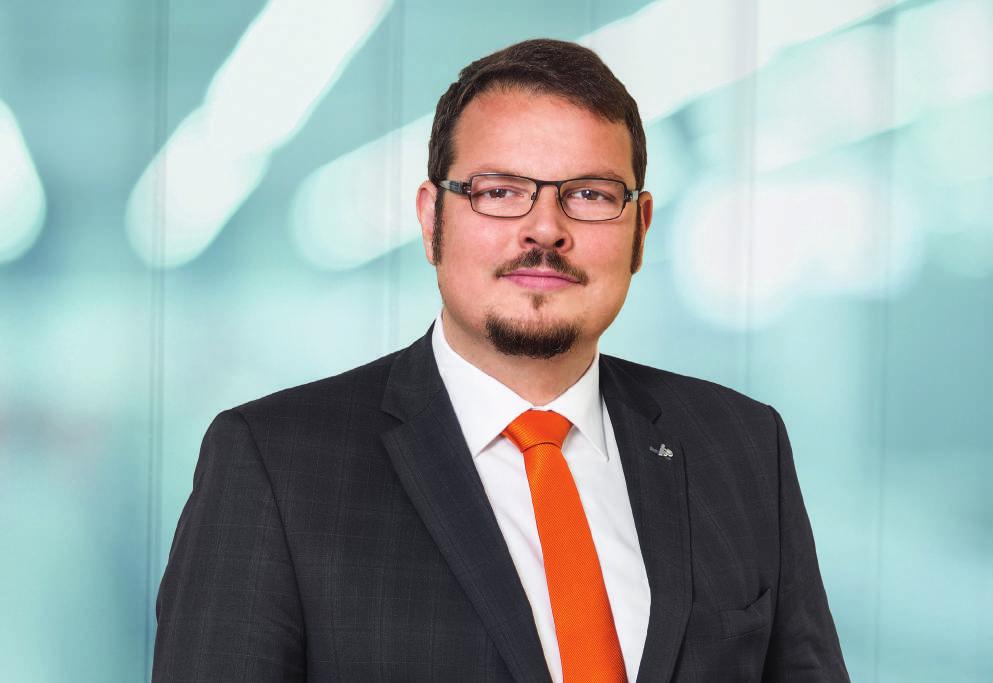 V osách rozhovor Pro každou aplikaci ten správný nástroj Vážení čtenáři časopisu machining & tooling magazine, na následujících stránkách Vám přinášíme zajímavý rozhovor s panem Dr.