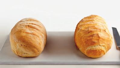 Chléb upečený v multifunkční troubě s funkcí PlusSteam ve srovnání s běžnou troubou. Ohromný rozdíl! Nemusíte se spoléhat pouze na naše prohlášení, protože jsme naše výrobky otestovali.