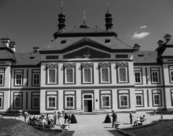Přihláška do Výběrového (konkursního) řízení: Uzavřenou obálku s textem: VÝBĚROVÉ (KONKURSNÍ) ŘÍZENÍ NA OBSAZENÍ POZICE VEDOUCÍ ÚTVARU DOMOV SE ZVLÁŠT- NÍM REŽIMEM SNĚŽENKA, KLATOVSKÁ 145, PLZEŇ s