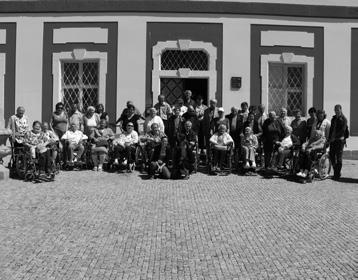 srpna 2011 do podatelny Městského ústavu sociálních věcí města Plzně, příspěvková organizace, Klatovská 90, 301 00 Plzeň. Součástí uzavřené a ve smyslu předchozího textu označené obálky musí být: 1.
