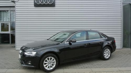 Nabídka vozů Audi A4 A4 Edition 2.0 TDI Edition 130 kw 5.10 / 134 Phantom (L8L8) * Audi Hold assist - asistent rozjezdu do kopce * Informační systém řidiče - monochromat.