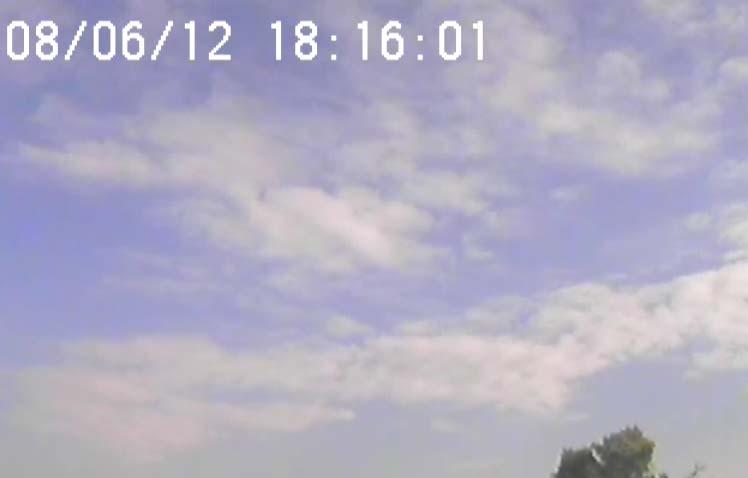 Ukázka záběru Kamery5, celkem 19 dnů sledování (RK) Vymezení kamer (žlutě), letových koridorů orla mořského (plná