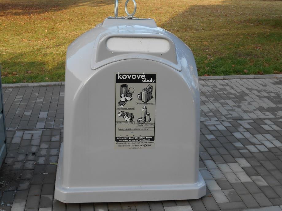 Obrázek 6 Sběrné nádoby