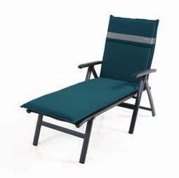 Podsedáky MWH CUSHION 120 Podsedák MWH Cushion představuje zcela inovativní materiál Sonntex, který odolává slunečním paprskům a je tak barevně stálý.