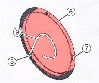 zařízněte stavební průchodku (4) v přesně naměřené délce + 30 mm přesah. dbejte na to, abyste průchodku zařízli na straně, kde nejsou umístěny šrouby (3) určené k uchycení vnitřního krytu.