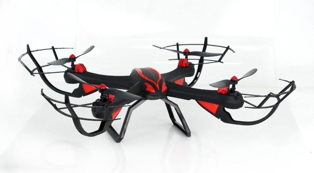 Uživatelská příručka Dron SKY VAMPIRE s HD kamerou Specifikace produktu: Rozměry: 630 x 630 x 160 mm Akumulátor Li-pol 1200 mah 7.