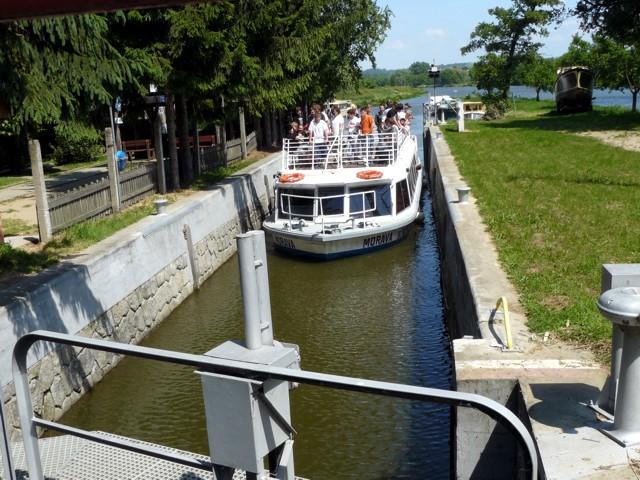 Komorování na Baťově kanálu Provozuje Povodí Moravy, s.p.