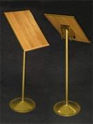 MOBILNÍ PODIUM NIVTEC, podsvícené Výška 20 nebo 40 cm. Cena modulu 2x1 m bez bočního krytí.   960 Kč 1162 Kč ŘEČNICKÝ PULT Výška 145cm, deska 45x60cm. Kovový - leštěná mosaz.