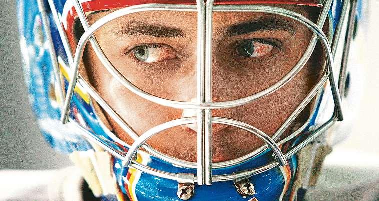 možná mu to málokdo věřil,ajelikož získal angažmá uslavných New York Rangers, nedala sejeho nečekaná myšlenka ověřit. Až nyní.
